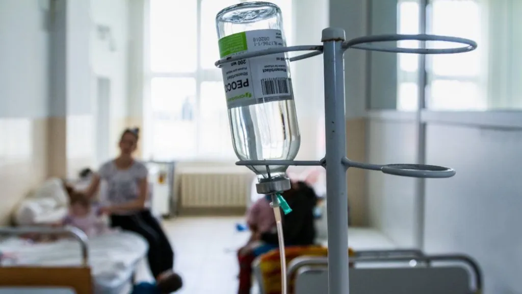 Спалах сальмонельозу на Житомирщині: після відвідування кафе люди опинилися в лікарні