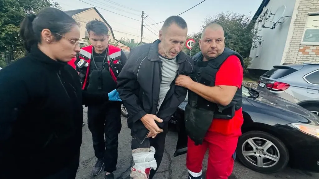 Нічна атака на Житомирщині: шестеро поранених, одна людина померла в лікарні