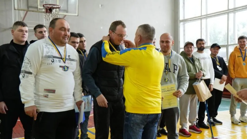 Військовий Іван Мазепа виборов першість Житомирщини зі стрільби з лука