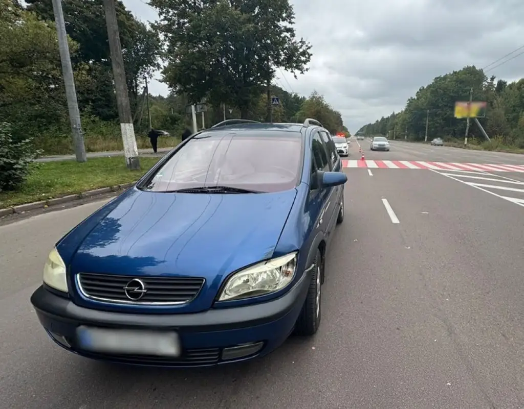 У Житомирі на проспекті Миру під час ДТП травмували 15-річного хлопця