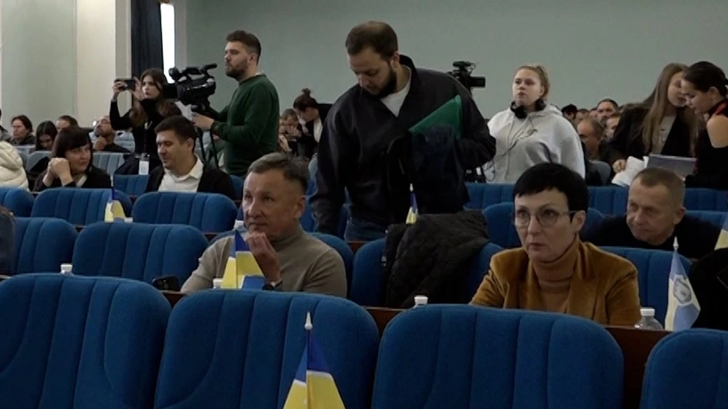 У Житомирі поліція розслідує випадок кнопкодавства під час сесії міської ради