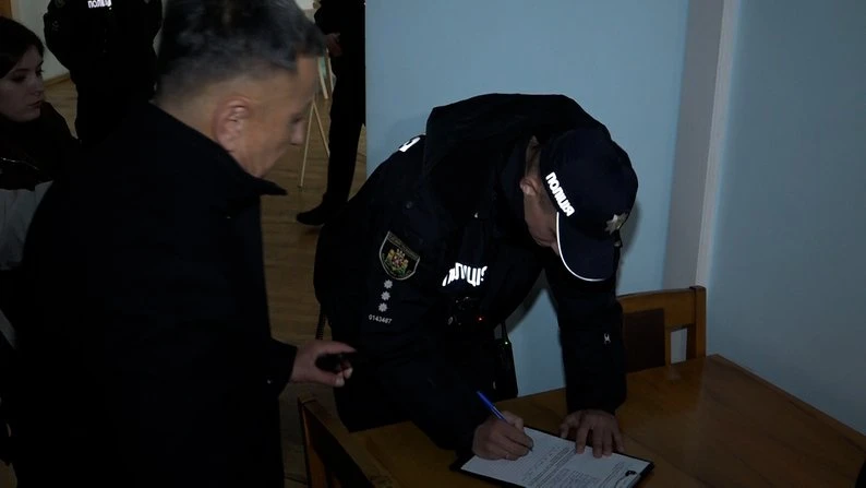 У Житомирі поліція розслідує випадок кнопкодавства під час сесії міської ради