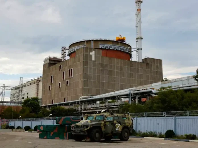 Біля Запорізької АЕС оголосили тимчасове перемир’я: енергетики розпочали ремонт ліній електропостачання
