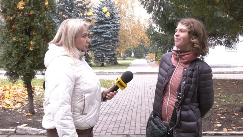 На Житомирщині дівчині з інвалідністю допомогли зібрати документи для оформлення спадщини