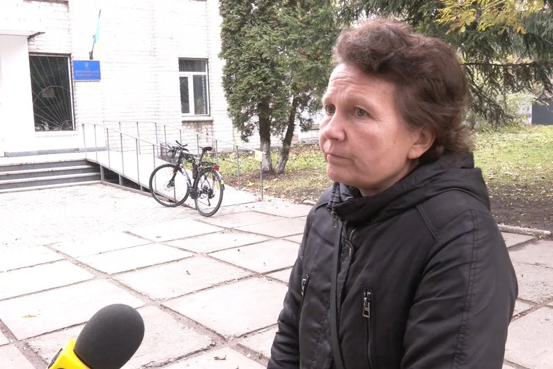 На Житомирщині дівчині з інвалідністю допомогли зібрати документи для оформлення спадщини