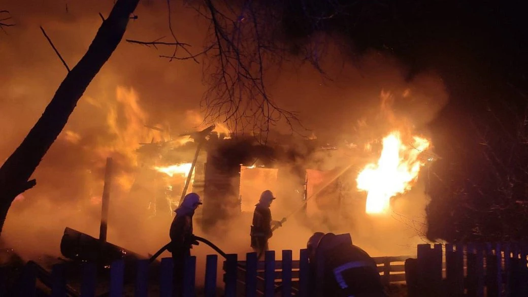 На Житомирщині у пожежі загинули двоє людей, ще двох госпіталізували з травмами