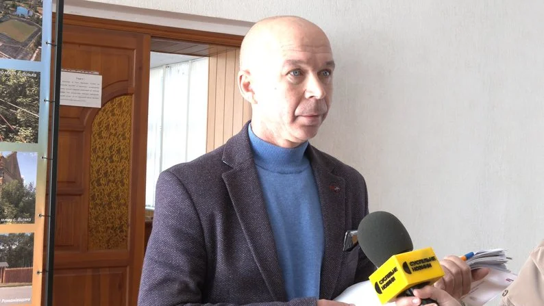 На Житомирщині ветерана, який повернувся з полону, спочатку відмовилися ставити в чергу на житло