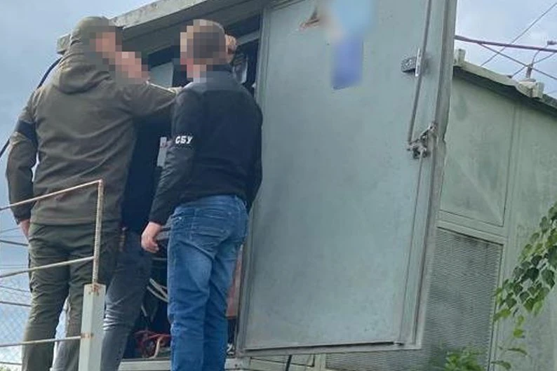СБУ викрила у Житомирі підпільну криптоферму, що викрала державної електроенергії на понад 2 мільйони гривень