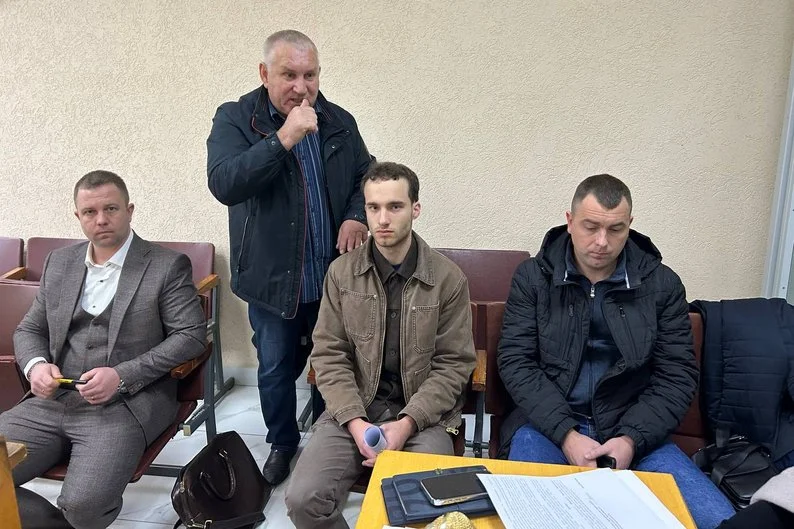 Суд у справі смертельної ДТП на Житомирщині перенесли: продовжили запобіжні заходи обвинуваченим