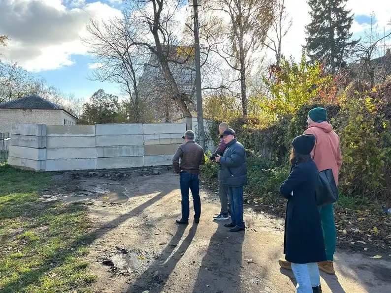 У Житомирі розслідують два кримінальні провадження проти міського керівництва через продаж землі та перекриття дороги