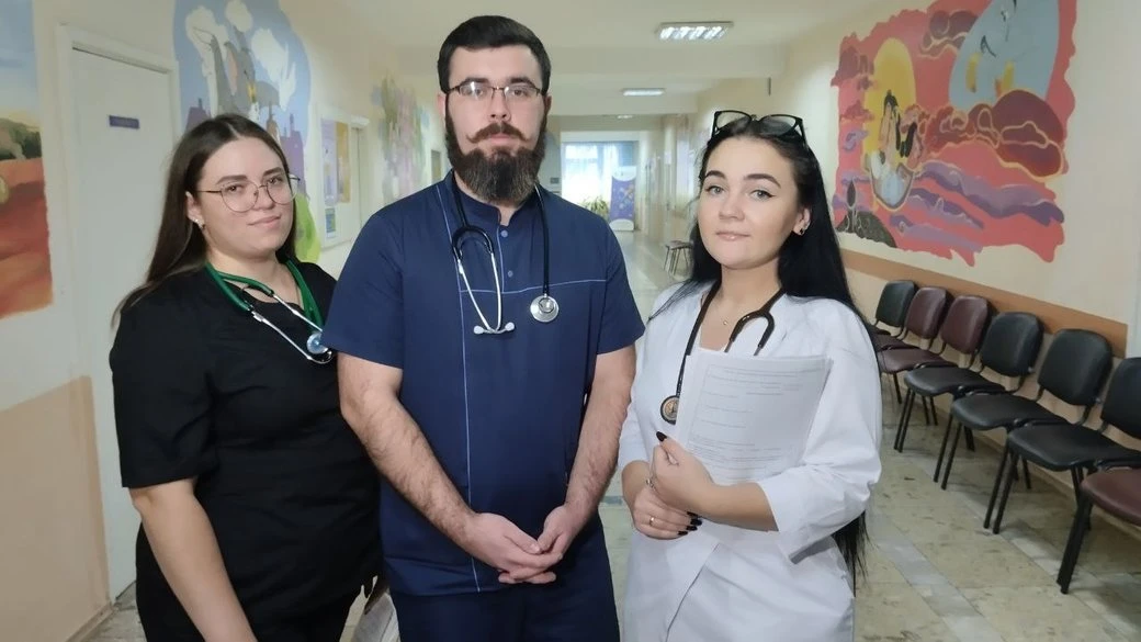 Дев’ять лікарів Житомирщини отримають по 200 тисяч гривень держпідтримки за роботу в громадах