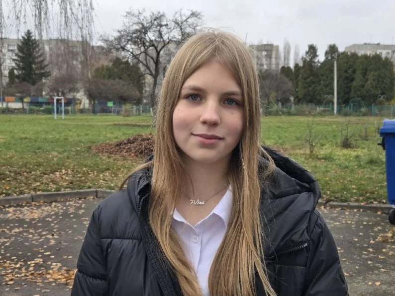 У дев’яти освітніх закладах Житомира встановили баки для роздільного збору сміття
