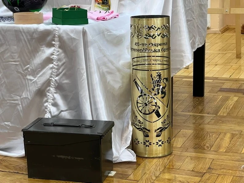 У Житомирі стартував благодійний вечір, щоб зібрати кошти на пікап для 45-ї бригади