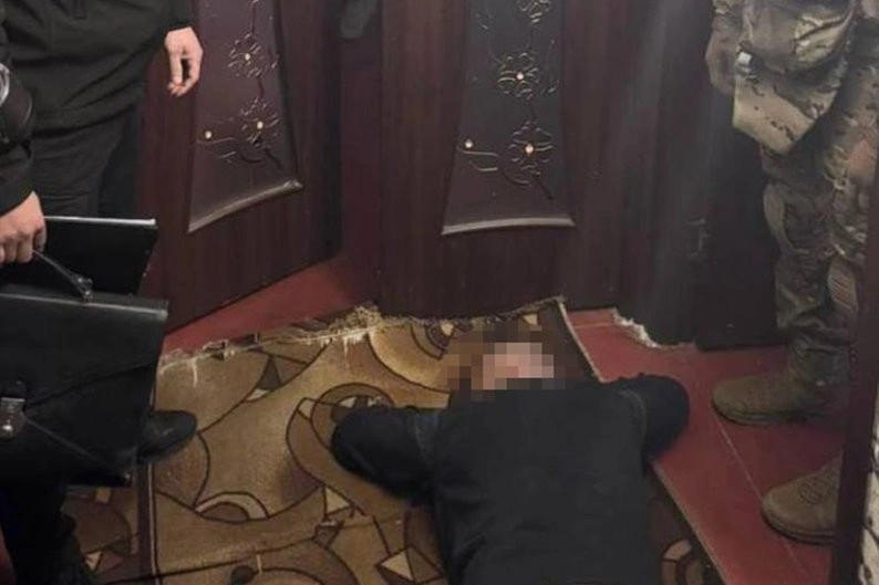 У Житомирській колонії викрили схему постачання наркотиків: затримано співробітника установи та ще трьох учасників