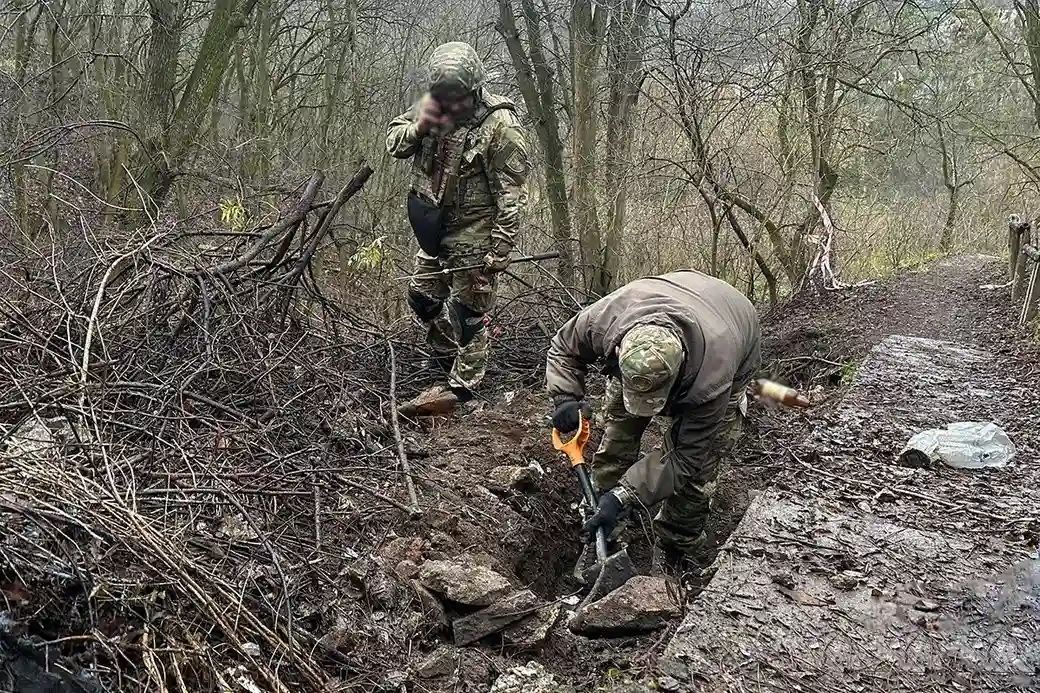 Силовики зірвали спробу теракту в Житомирі: російські куратори вербували школярку