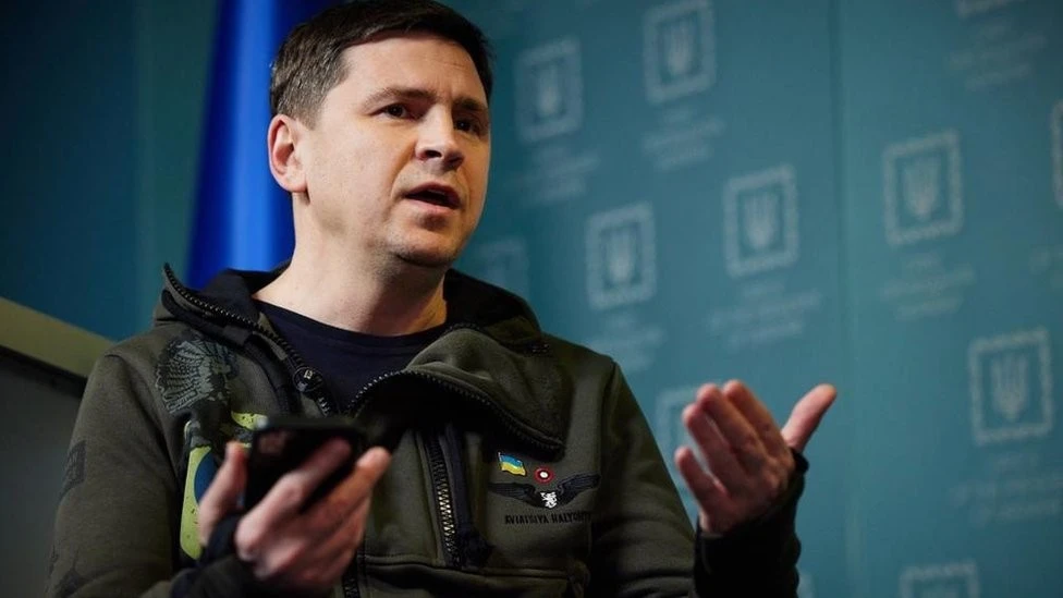 Подоляк про ідею буферної зони на Донбасі: жодних рішень, лише гіпотези