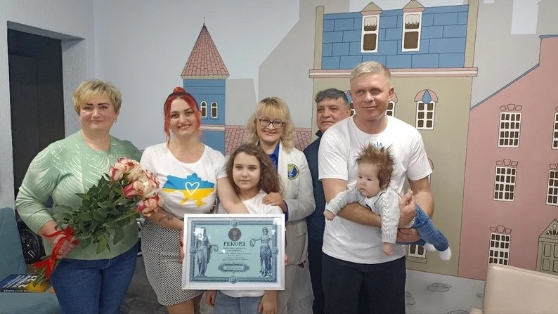 Житомирщина, яка вражає: немовля, кристал, силовики та “Пиріг єдності” увійшли в історію 2025 року