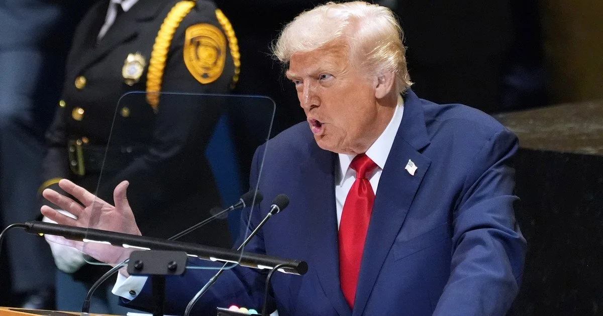 США готують новий формат відносин із Гренландією: Трамп прагне зміцнити контроль над арктичним островом