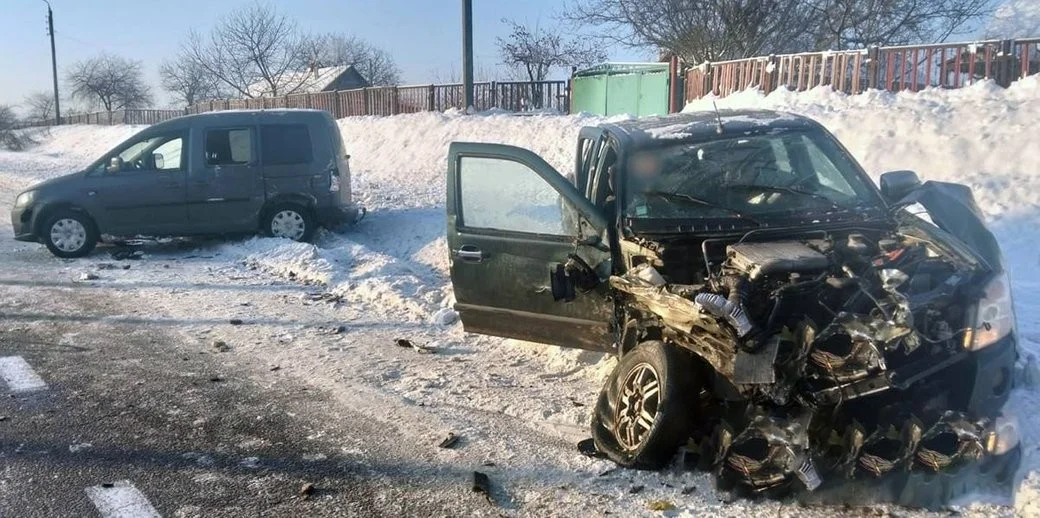 Три авто, один постраждалий: ДТП на трасі біля Житомира