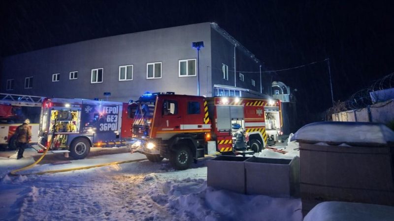Пожежа у Глибочиці: оперативність рятувальників врятувала підприємство від масштабних збитків