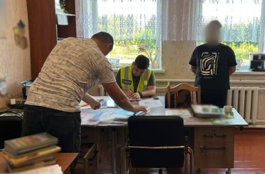 Суд у справі фіктивного працевлаштування: на Житомирщині викрито схему бронювання від мобілізації