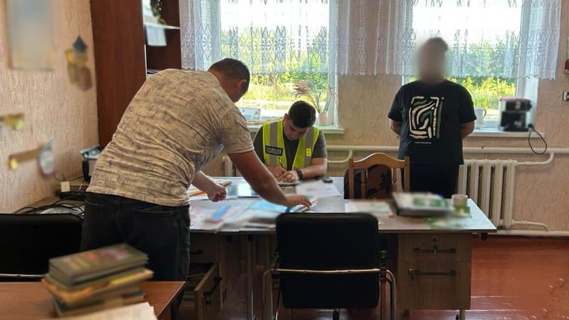 Суд у справі фіктивного працевлаштування: на Житомирщині викрито схему бронювання від мобілізації