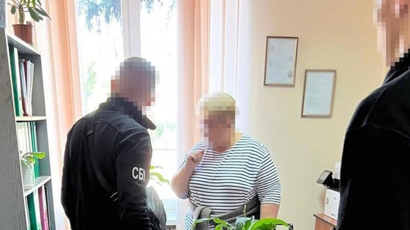 Справа про фіктивне працевлаштування: на Житомирщині перед судом постануть держслужбовиці, обвинувачені у привласненні сотень тисяч бюджетних гривень