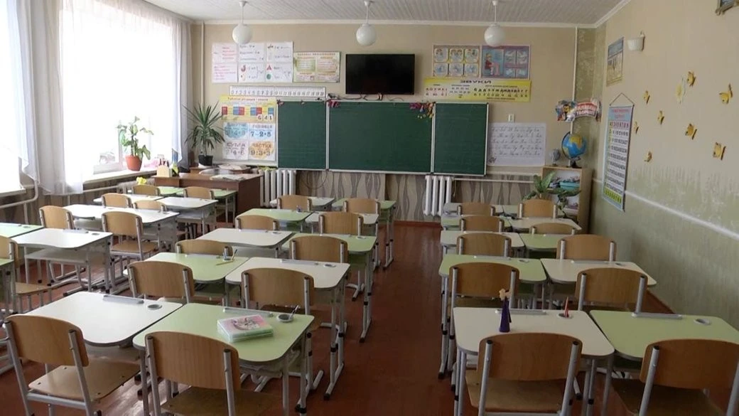 Після тижня обмежень: школи Коростеня відновлюють очне навчання