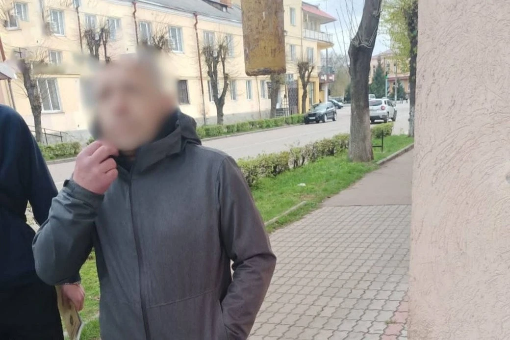 У Коростені викрили схему продажу метадону: підозрюваного взяли під варту