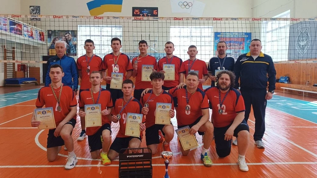Житомирська збірна виборола «срібло» на національній першості з волейболу серед спортсменів із порушеннями слуху