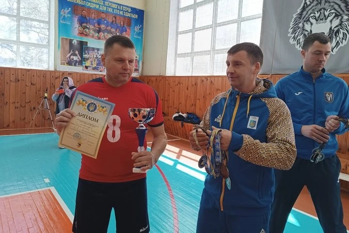Житомирська збірна виборола «срібло» на національній першості з волейболу серед спортсменів із порушеннями слуху