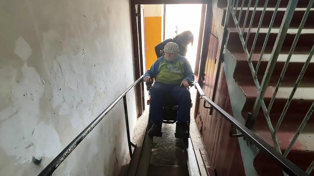 Проблема доступності у Малині: міська рада назвала умови для облаштування нового пандусу