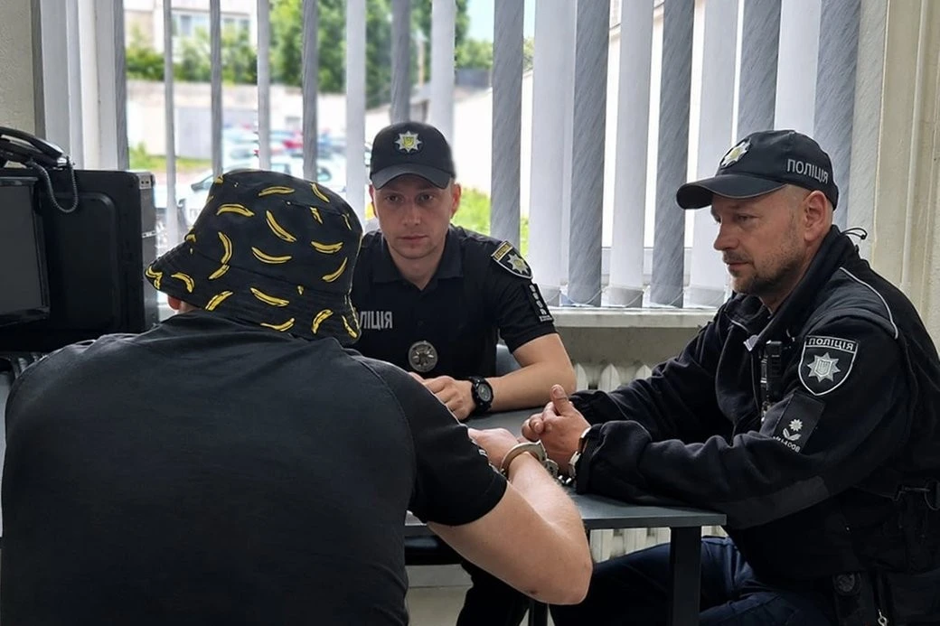 Різанина в житомирській аптеці: затримано озброєного крадія-рецидивіста