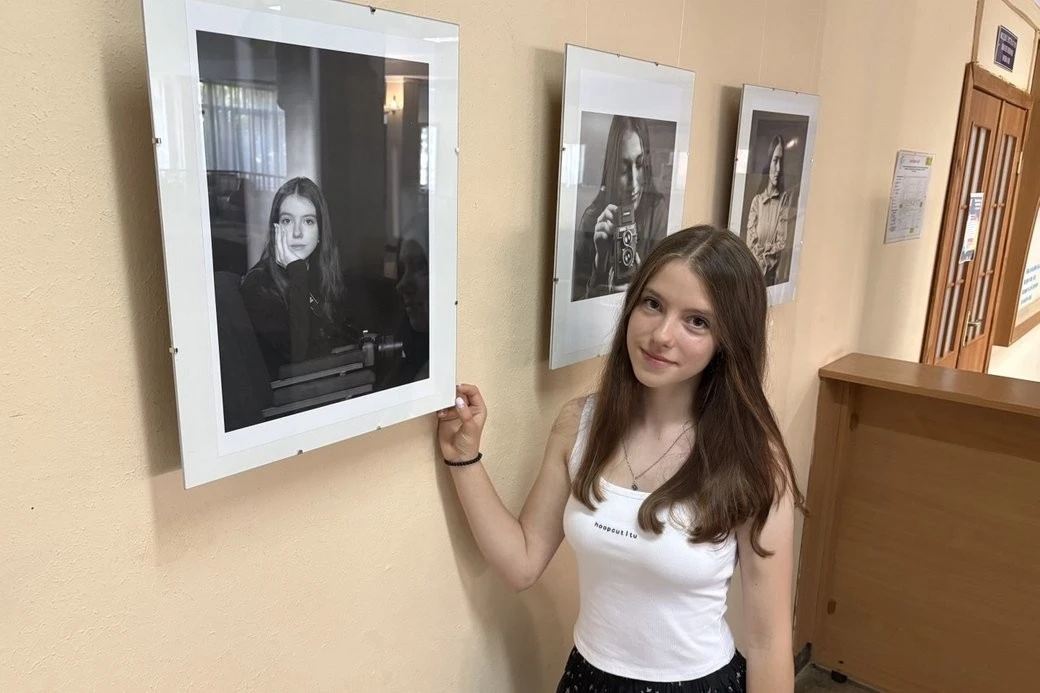 У Житомирі презентували студійні портрети юних фотомитців