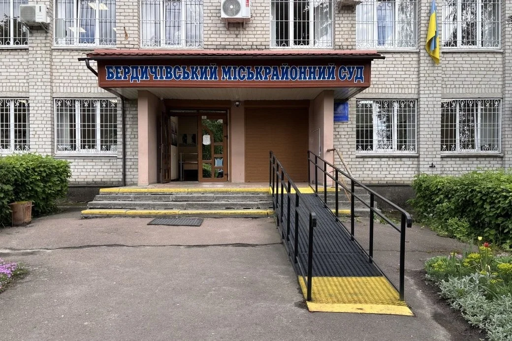 За підпал залізничного обладнання за 200 доларів суд виніс бердичівцям суворий вирок