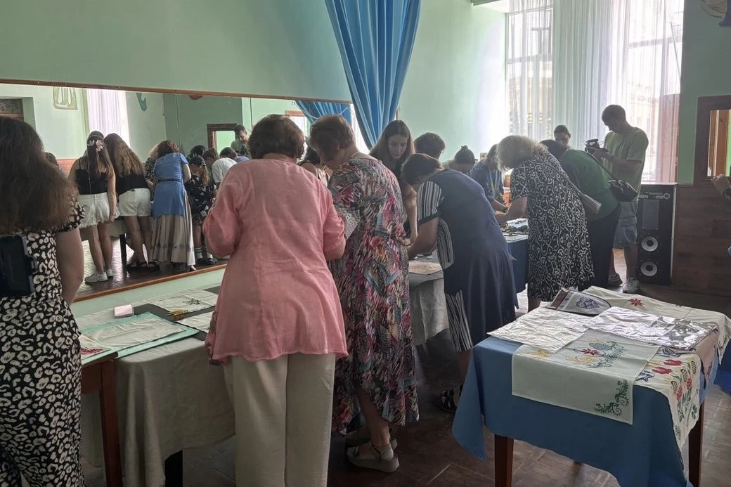 Секрети прадавнього ремесла: як у Житомирі відроджували мистецтво вибійки
