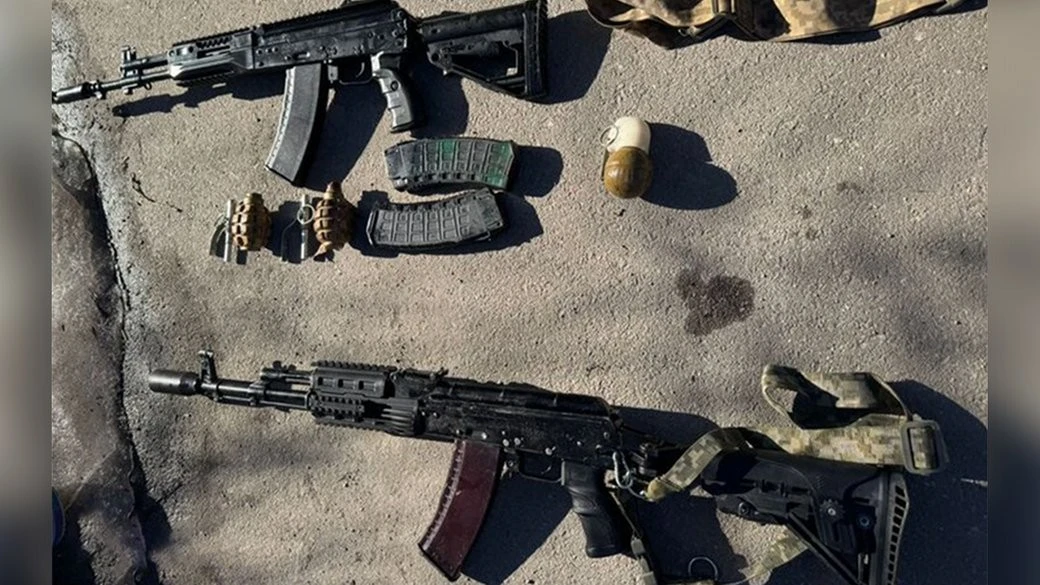 За передачу війську мільйона гривень торгівля автоматами минулася іспитовим строком